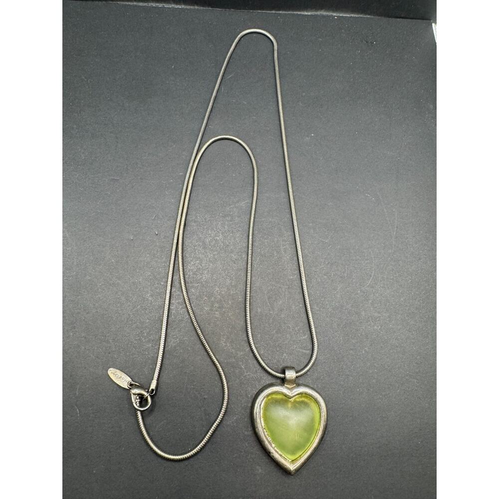Vintage Soho Design Signed Green Heart Pendant Silver Tone Chain Necklace